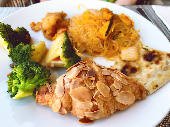 WVXQ+QMF เมืองพัทยา อำเภอบางละมุง ชลบุรี 20150