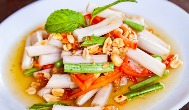 ตำกรร แซ่ปอีสานบ้านเฮาชิลๆริมเล