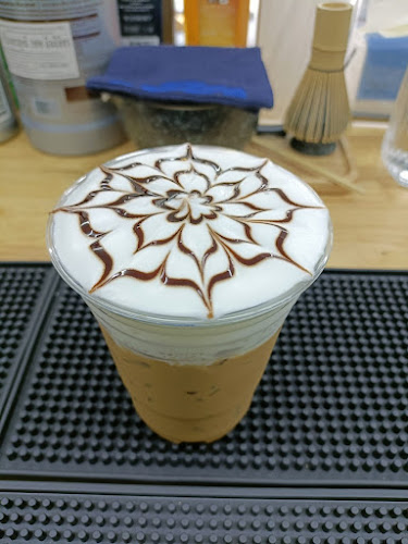 Opinii despre Helios Cafe în อำเภอบางละมุง - การบริการอาหารและที่พัก