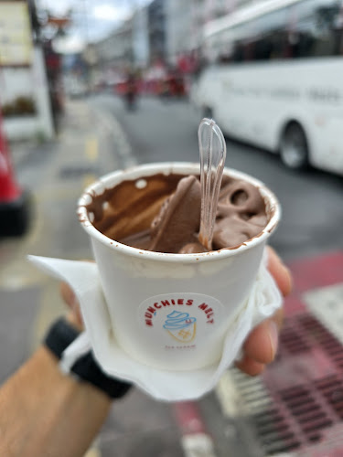 ถนนราษฎร์อุทิศ ตำบลป่าตอง อำเภอกะทู้ ภูเก็ต 83150