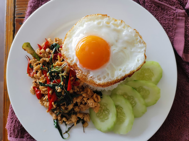 ริมทาง​ ป่าหล่าย​ ค่าเฟ่,Rimthang Palai Cafe - การบริการอาหารและที่พัก