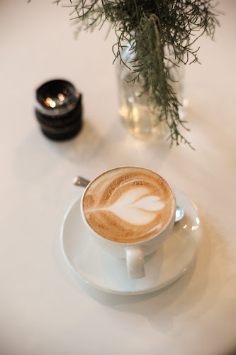 162, 40 ถ. ชาตะผดุง ตำบลในเมือง อำเภอเมืองขอนแก่น ขอนแก่น 40000