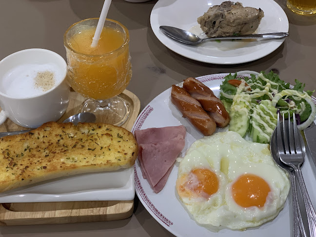 74 ถ. ชวาลานอก ตำบล ในเมือง อำเภอเมืองอุบลราชธานี อุบลราชธานี 34000