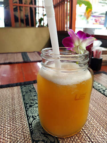 Opinii despre Food Market Kata în อำเภอเมืองภูเก็ต - การบริการอาหารและที่พัก