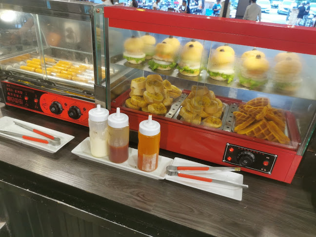 VVXG+FCR เมืองพัทยา อำเภอบางละมุง ชลบุรี 20150