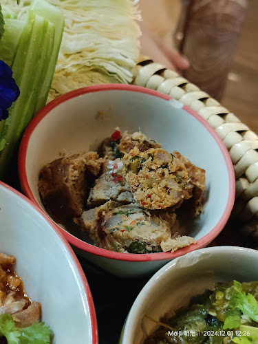 เฮือนคำ ก๋าแฟ ๒๕๕๙ - การบริการอาหารและที่พัก