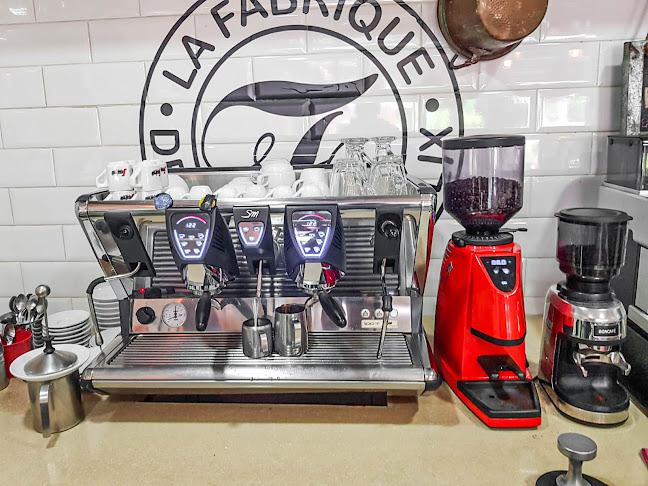 ลาฟาบริคเฟรนเบเกอรี่ - Koh Samui