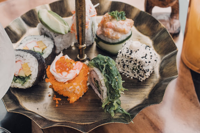 Three Monkeys Restaurant - อำเภอเมืองภูเก็ต