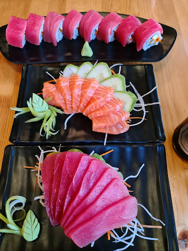 Opinii despre Kapi Sushi Box (Patong) în อำเภอกะทู้ - การบริการอาหารและที่พัก