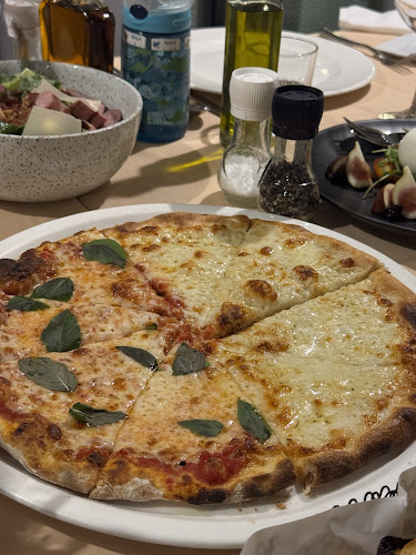 Opinii despre Bocconcino Phuket în อำเภอถลาง - การบริการอาหารและที่พัก