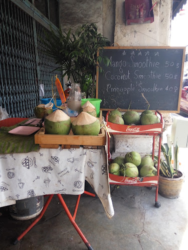 84 ถ. เยาวราช ตำบลตลาดใหญ่ อำเภอเมืองภูเก็ต ภูเก็ต 83000