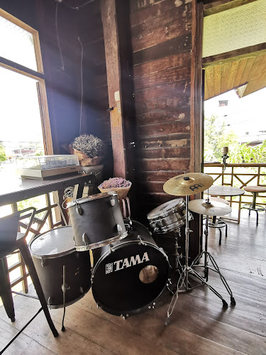 Kaefer_cafe’ - การบริการอาหารและที่พัก