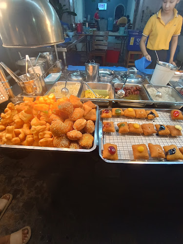 Opinii despre น้ำเต้าหู้ เที่ยงคืน ภูเก็ต สาขา ถ.พูนผล în อำเภอเมืองภูเก็ต - การบริการอาหารและที่พัก
