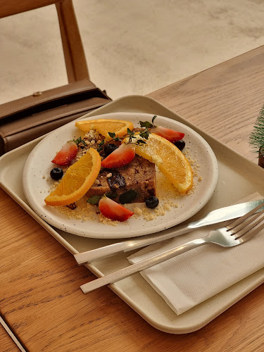 Comentarii opinii despre U Cup Coffeebar x Specialty Coffee (ยูคัพ คอฟฟี่บาร์ เอ็กซ์ สเปเชียลตี้คอฟฟี่)