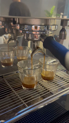 Opinii despre Blue Craft Coffee în อำเภอเมืองพิษณุโลก - การบริการอาหารและที่พัก