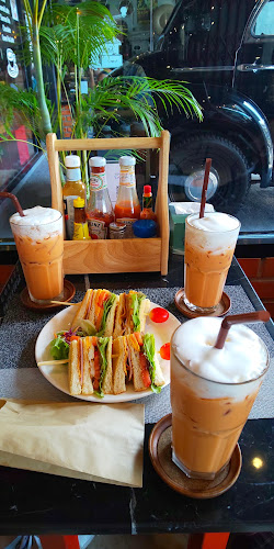 Comentarii opinii despre Coffee Talk Old Phuket Town