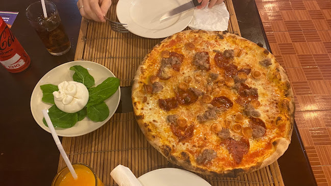 40/24 39, 32/9 ถ. เจ้าฟ้าตะวันตก ตำบล ฉลอง อำเภอเมืองภูเก็ต ภูเก็ต 83000