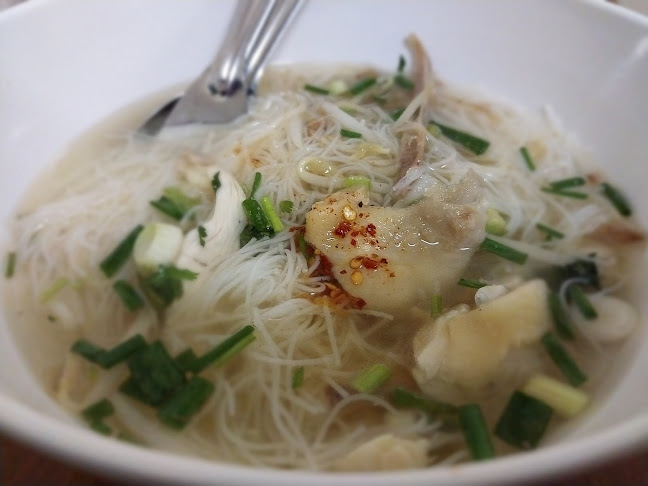 ก๋วยเตี๋ยวไก่ติงลี่ - อำเภอเมืองพิษณุโลก