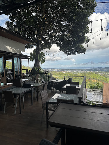 Phuket View Cafe - การบริการอาหารและที่พัก
