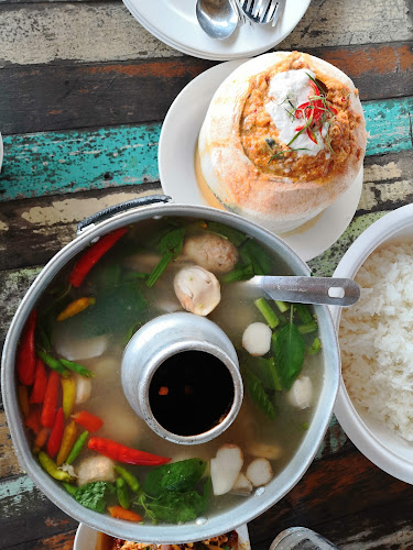 Comentarii opinii despre ร้านสะพานโยง จ.ศ. ๑๒๗๙