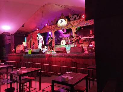 ตะวันแดงวาไรตี้ศรีราชา