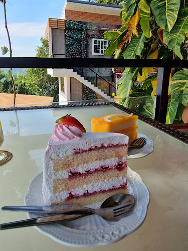 Opinii despre Phuket View Cafe în อำเภอเมืองภูเก็ต - การบริการอาหารและที่พัก