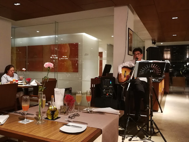 Verana restaurant นาเกลือ22 - อำเภอบางละมุง