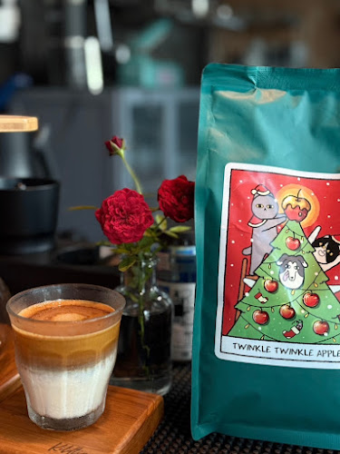 Opinii despre แฟหว๋า Specialty Coffee în อำเภอหาดใหญ่ - การบริการอาหารและที่พัก