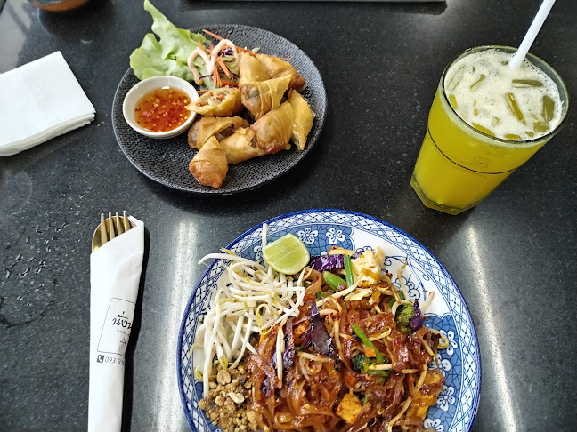 Opinii despre Nang Naan Halal Restaurant în อำเภอเมืองภูเก็ต - การบริการอาหารและที่พัก