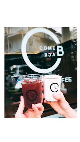 95, 18 ถ. มนตรี ตำบลตลาดใหญ่ อำเภอเมืองภูเก็ต ภูเก็ต 83000