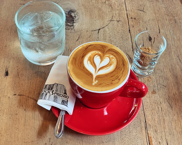 Rock S Presso Chanthaburi - การบริการอาหารและที่พัก