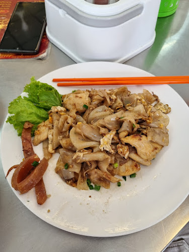 Tumrub Suki Khao Pad Pu Hatyai - การบริการอาหารและที่พัก