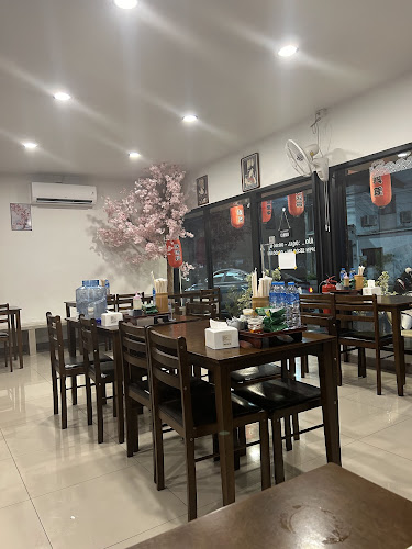 Opinii despre Seven Sushi เซเว่น ซูชิ în อำเภอเมืองภูเก็ต - การบริการอาหารและที่พัก