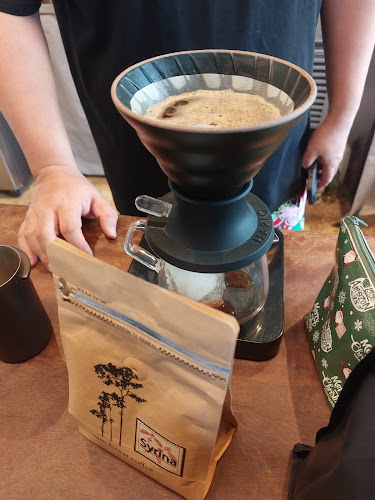 22, 1 ตำบล ขามใหญ่ อำเภอเมืองอุบลราชธานี อุบลราชธานี 34000