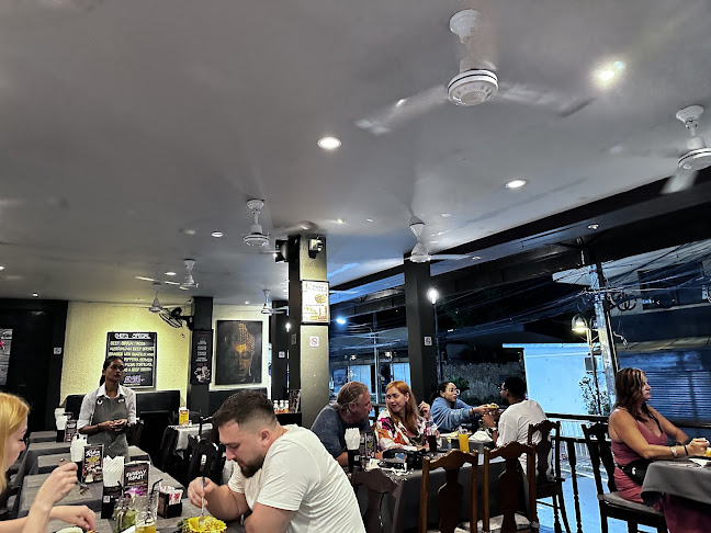 Opinii despre Two Chefs Kata Beach în อำเภอเมืองภูเก็ต - การบริการอาหารและที่พัก