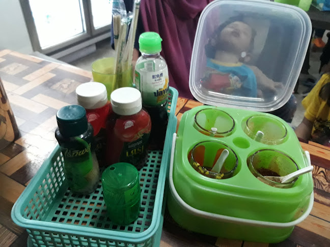 Opinii despre Muslim Halal Food în อำเภอกะทู้ - การบริการอาหารและที่พัก