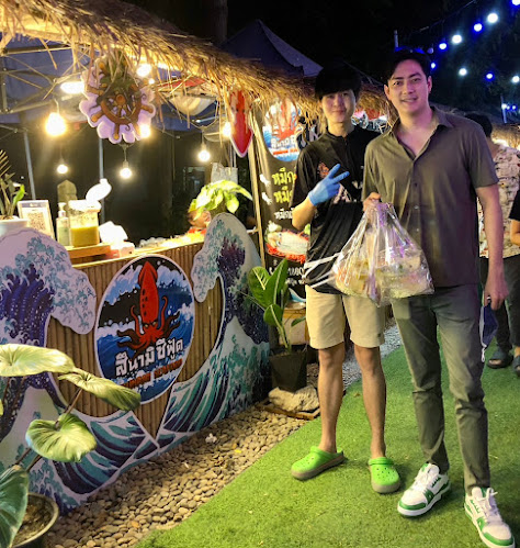 Comentarii opinii despre Street food Miami Jomtien สตรีทฟู้ดไมอามี่จอมเทียน