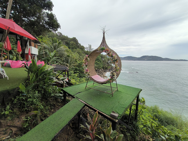 255 ถ. พระบารมี ตำบลป่าตอง อำเภอกะทู้ ภูเก็ต 83150