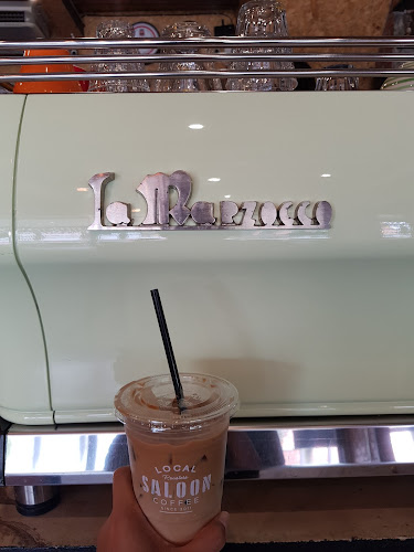 ซาลูน คอฟฟี่ แอนด์ บาร์ - การบริการอาหารและที่พัก