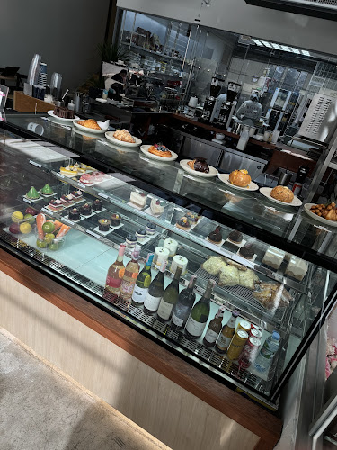 Sweet cigarette cafe&bar - อำเภอบางละมุง