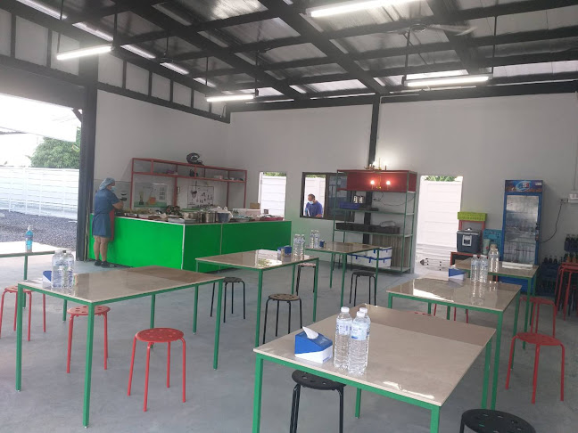 [บ้านทะเลน้อย ข้าวแกงปักษ์ใต้ สาขาปัั๊ม PT กม.19ถนนบางนาตราด - อำเภอบางพลี