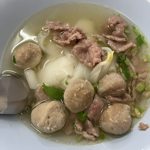 Opinii despre โอชารส ลูกชิ้นเนื้อ în อำเภอเมืองภูเก็ต - การบริการอาหารและที่พัก