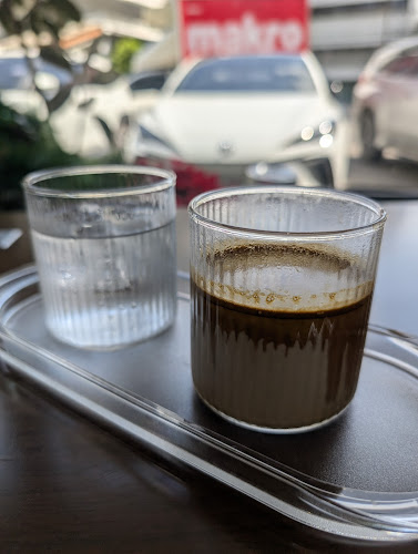 Comentarii opinii despre Comeback Phuket