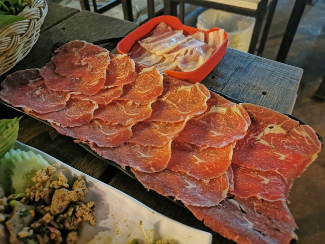 มีดีแจ่วฮ้อน HotPot - อำเภอบางละมุง