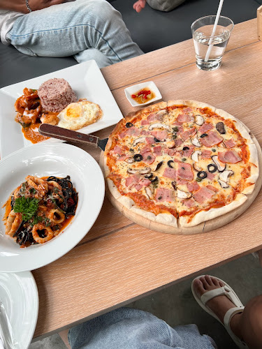 Chocolate Factory Pattaya Parking - อำเภอบางละมุง