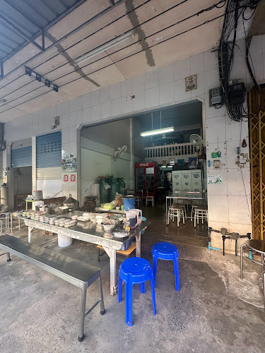 82 ถนน เบ็ญจะมะ ตำบล ในเมือง อำเภอเมืองอุบลราชธานี อุบลราชธานี 34000