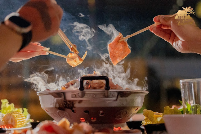 ริมน้ำ หมูกระทะ โคราช Rimnam Mugrata Korat - เมือง