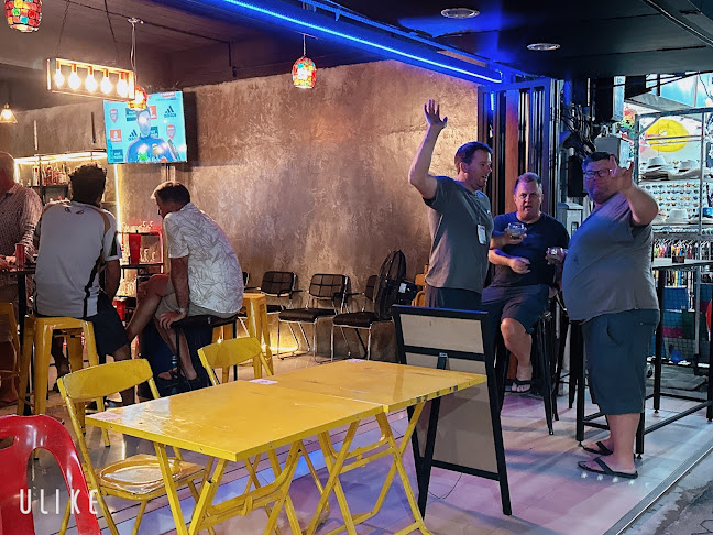 105 121 หมู่1 ถนนหาดเฉวง 1 ตำบล บ่อผุด อำเภอเกาะสมุย สุราษฎร์ธานี 84320