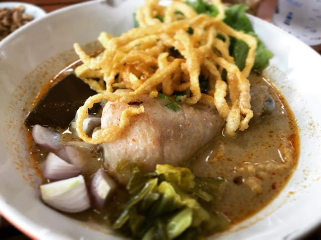 ร้านอาหารปั๋นใจ๋ - การบริการอาหารและที่พัก