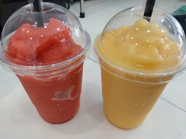 Opinii despre เมอเวนพิค ไอศกรีม สาขา อมตะ ป่าตอง în อำเภอกะทู้ - การบริการอาหารและที่พัก